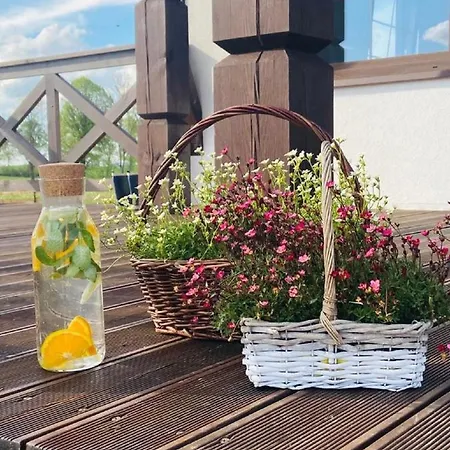 Mazurska Osada Nad Jeziorem Orzysz *